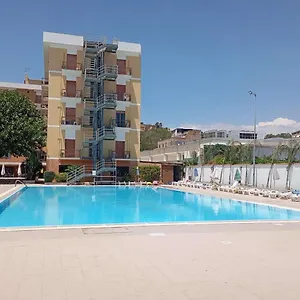 Dei Pini Hotel